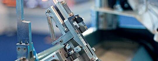 b体育、智能化正在改变食品机械设备行业从业者